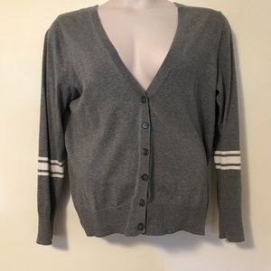 Grey cardigan